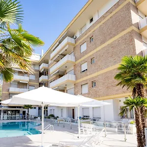 Apartament Benelux